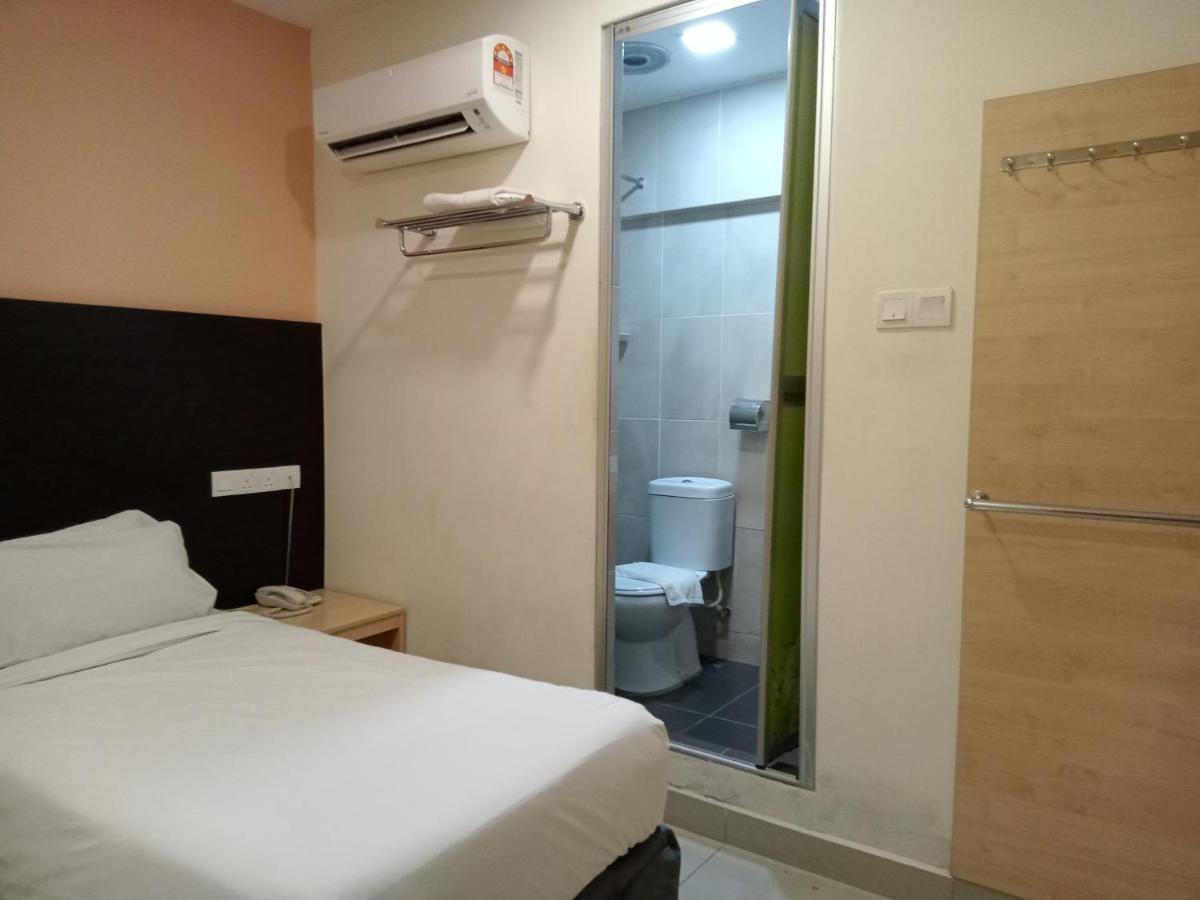 Avenue Bangi Hotel Kajang Esterno foto