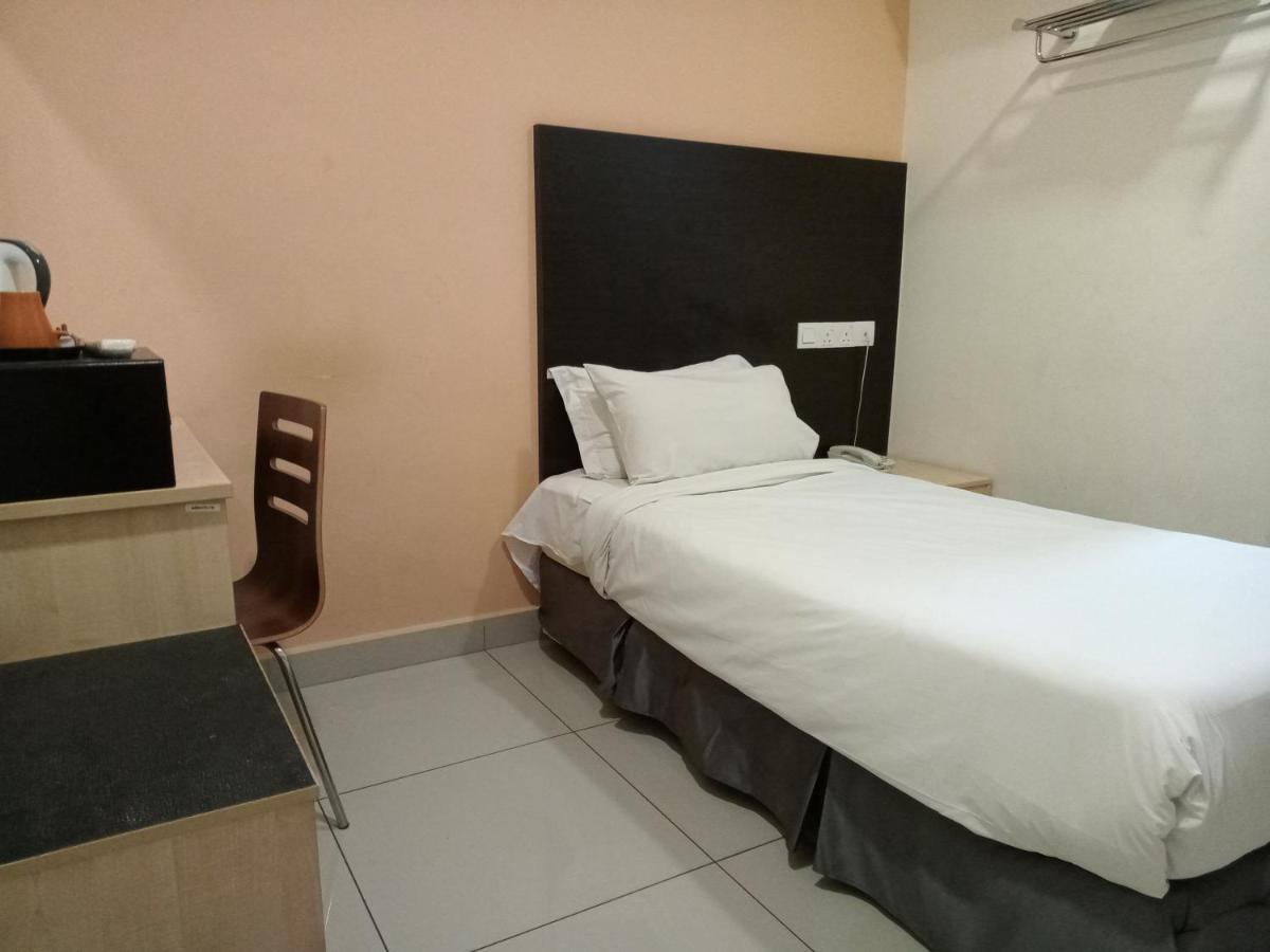 Avenue Bangi Hotel Kajang Esterno foto