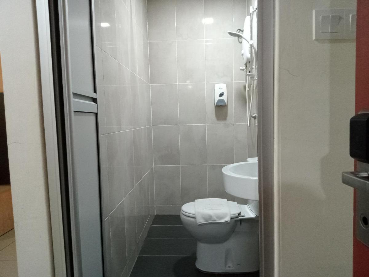 Avenue Bangi Hotel Kajang Esterno foto